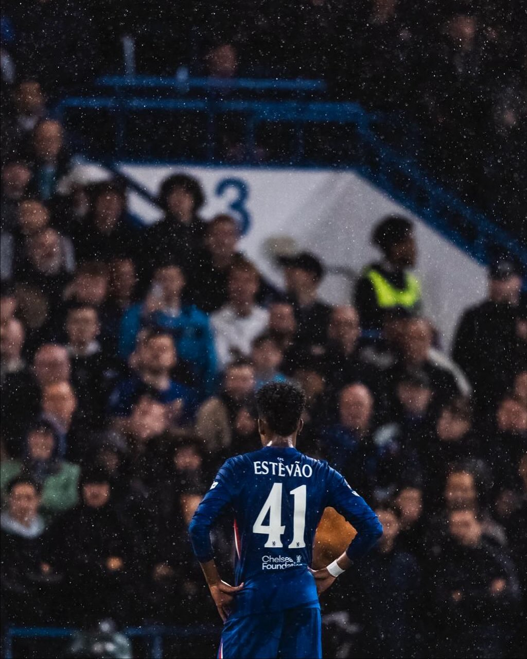 语言形容这, 阿贾克斯, 感谢上帝赐